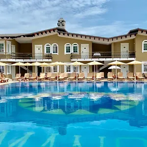 منتجع Palmanova, تيرانا